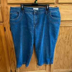 CJ Banks Denim Capris 20W